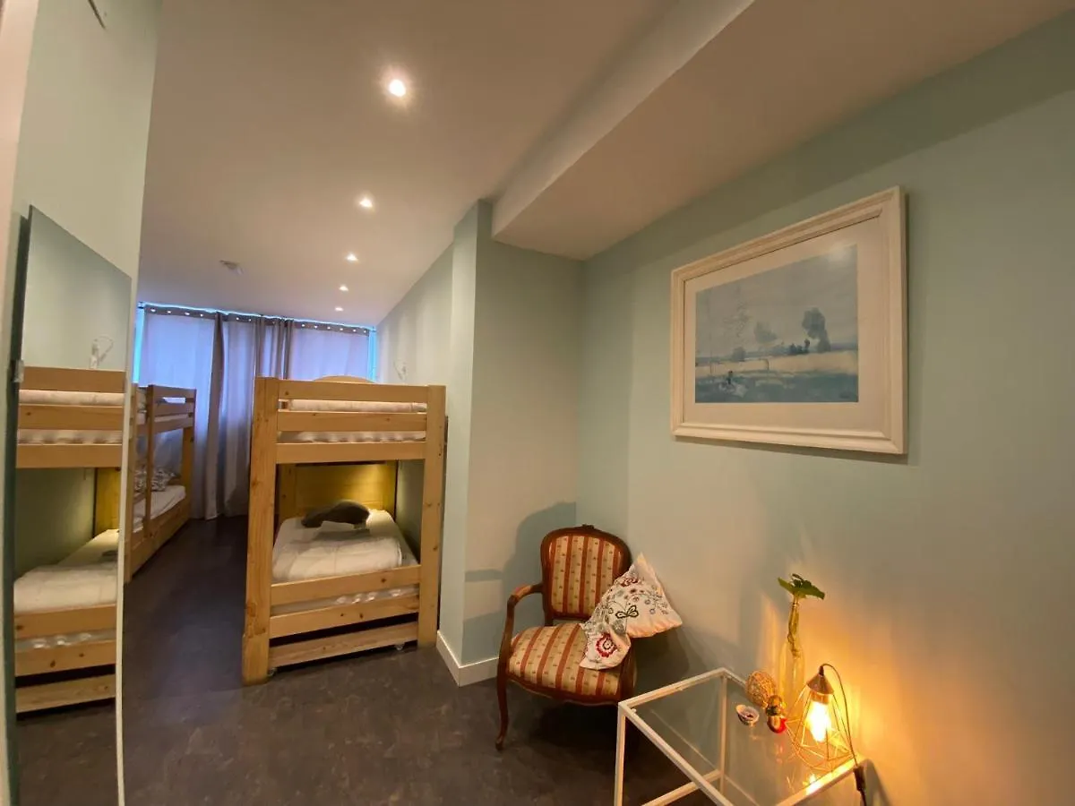 Balea Hostel San Sebastian 0*,  Spain
