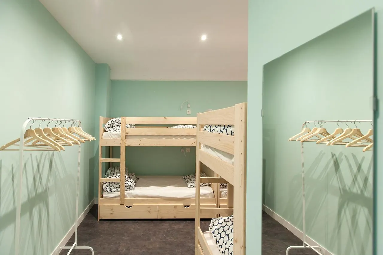 Balea Hostel Σαν Σεμπαστιάν 0*,